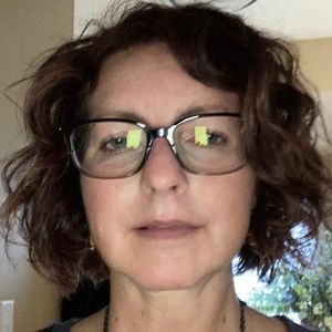 Meet your Posher, Kelley